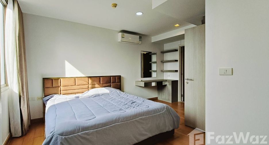 For sale and for rent 3 bedrooms condo in Watthana, Bangkok