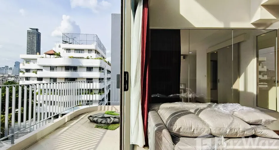 For sale and for rent 3 bedrooms condo in Watthana, Bangkok