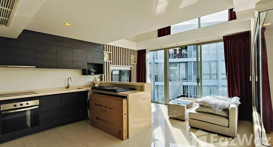 For sale and for rent 3 bedrooms condo in Watthana, Bangkok