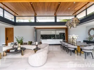 For sale 4 bedrooms villa in Thalang, Phuket