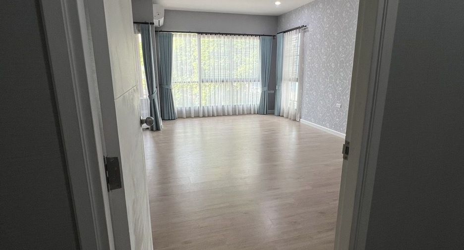 For sale 3 bedrooms house in Prawet, Bangkok