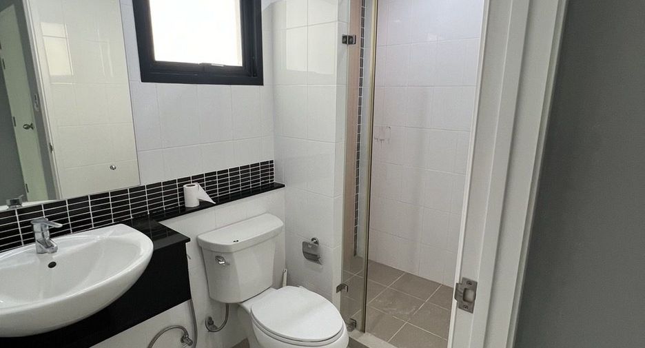 For sale 3 bedrooms house in Prawet, Bangkok