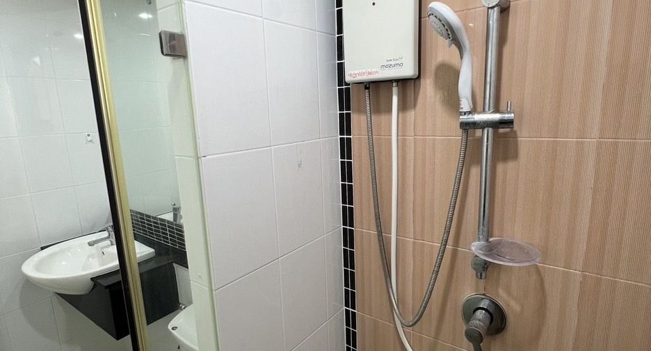 For sale 3 bedrooms house in Prawet, Bangkok