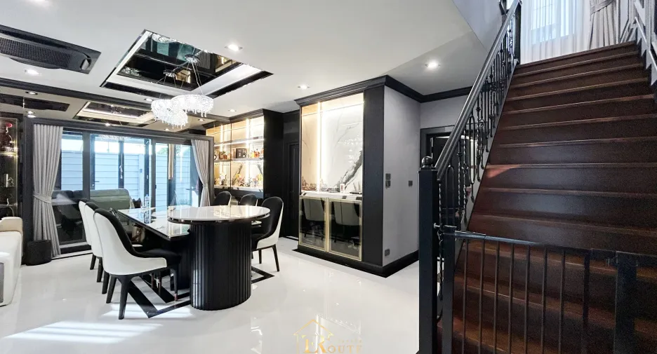 Casa en venta de 4 habitaciones en Mueang Pathum Thani, Pathum Thani
