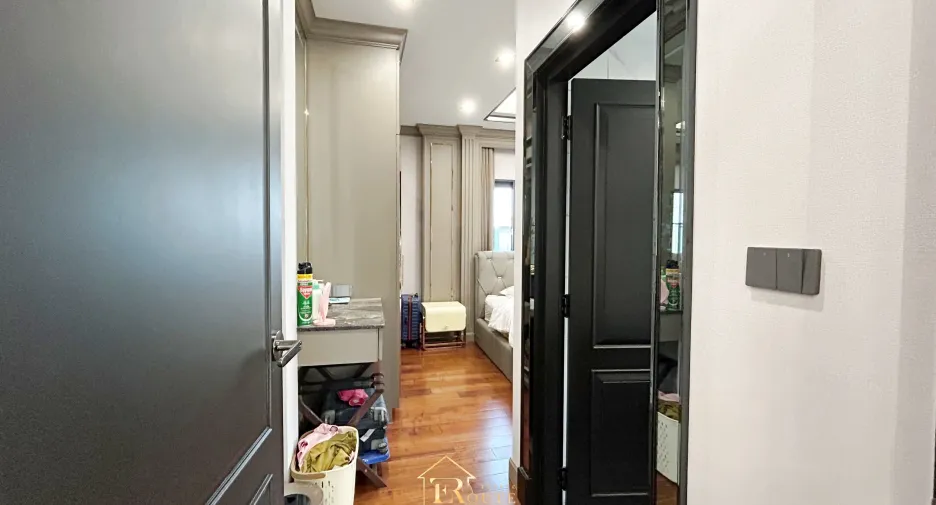 Casa en venta de 4 habitaciones en Mueang Pathum Thani, Pathum Thani