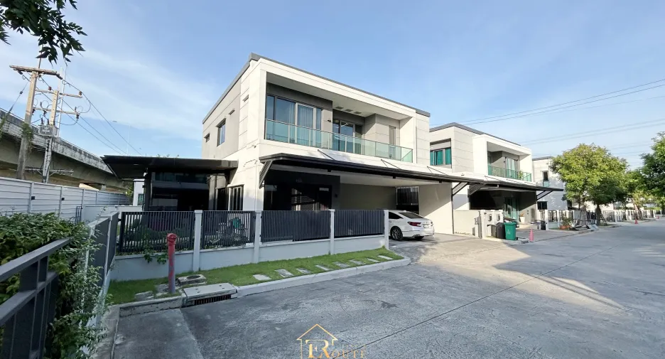 Casa en venta de 4 habitaciones en Mueang Pathum Thani, Pathum Thani