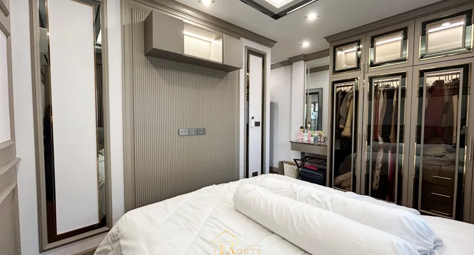 Casa en venta de 4 habitaciones en Mueang Pathum Thani, Pathum Thani