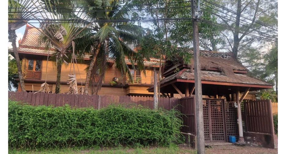 For sale 5 bedrooms house in Thalang, Phuket