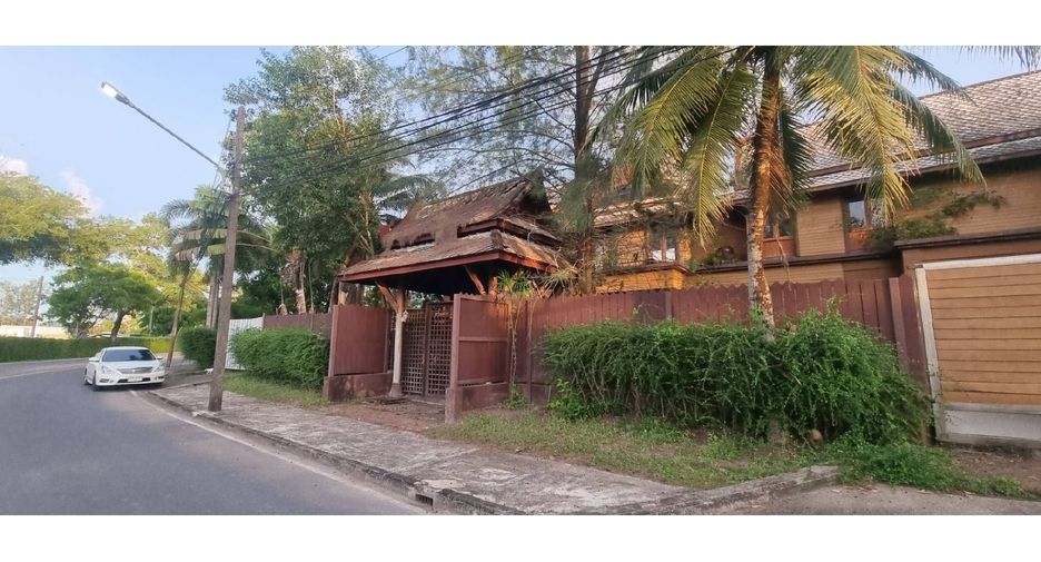 For sale 5 bedrooms house in Thalang, Phuket