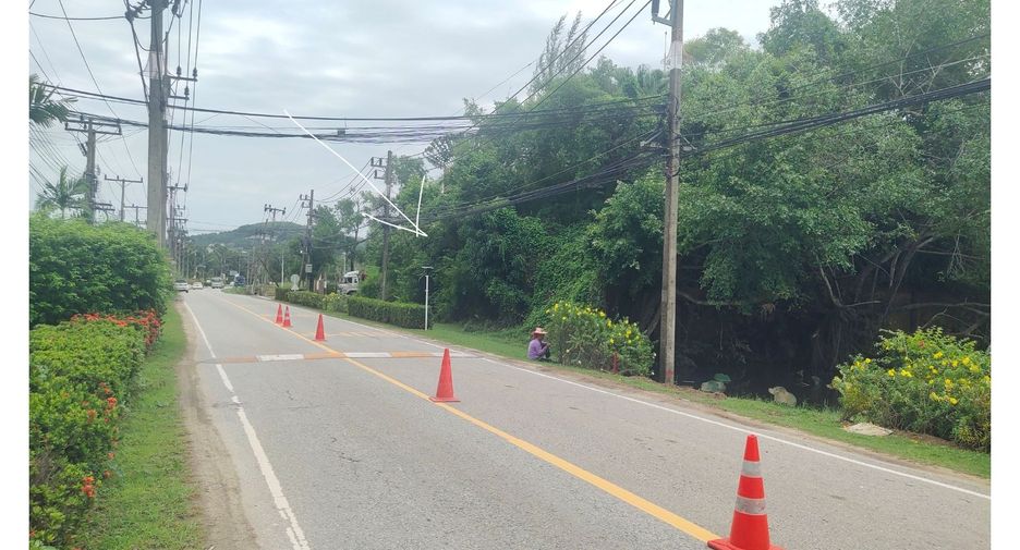 For sale 5 bedrooms house in Thalang, Phuket