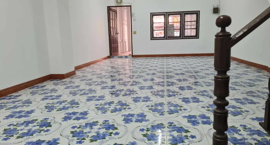 For sale 2 ベッドルーム house in Mueang Surin, Surin