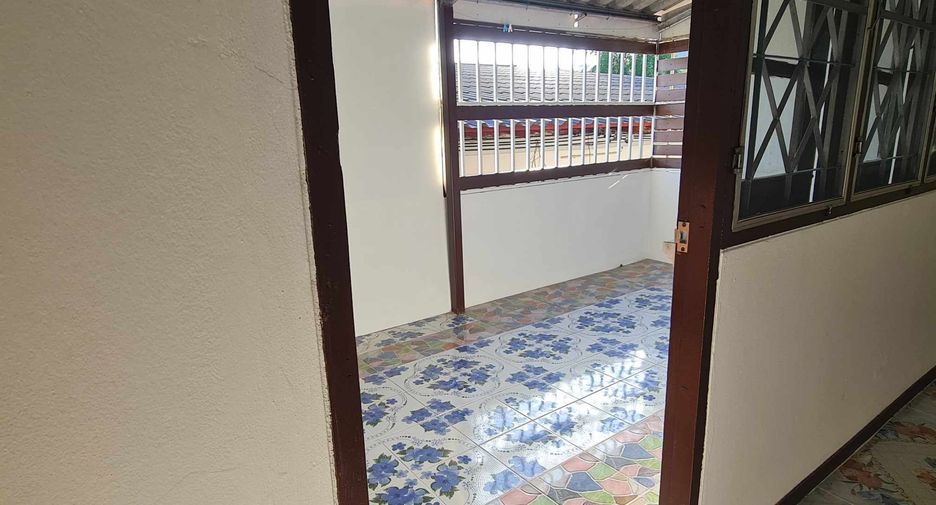 For sale 2 ベッドルーム house in Mueang Surin, Surin