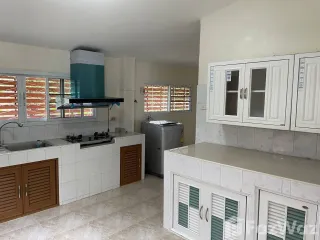 Casa en alquiler de 3 habitaciones en Mueang Khon Kaen, Khon Kaen