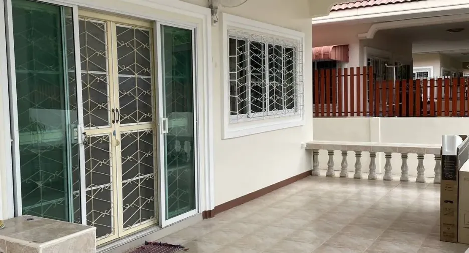 Аренда 3 спальни дом в Mueang Khon Kaen, Кхонкен