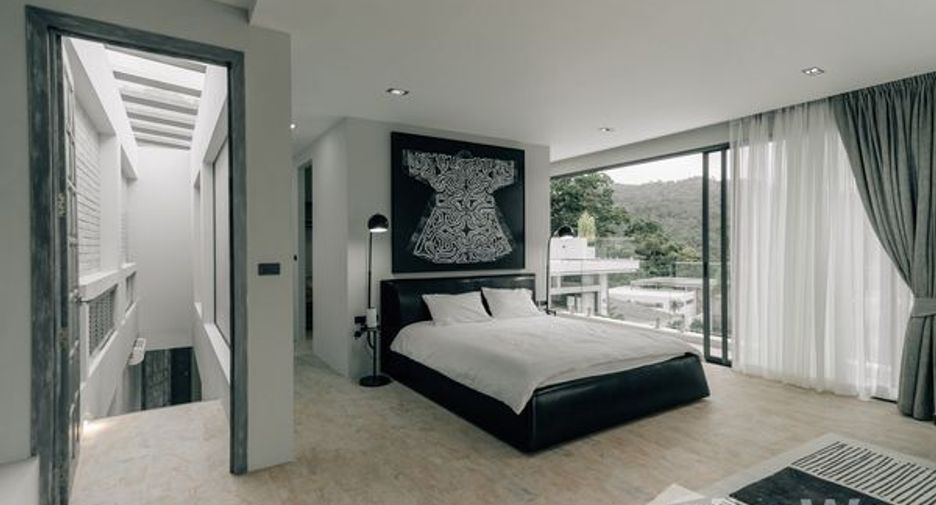 For sale 6 bedrooms villa in Kathu, Phuket