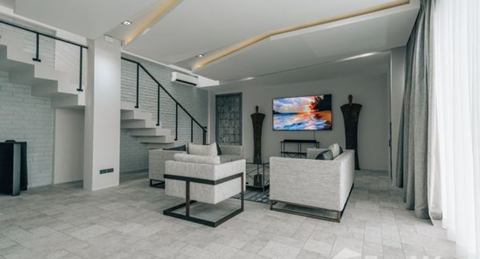 For sale 6 bedrooms villa in Kathu, Phuket