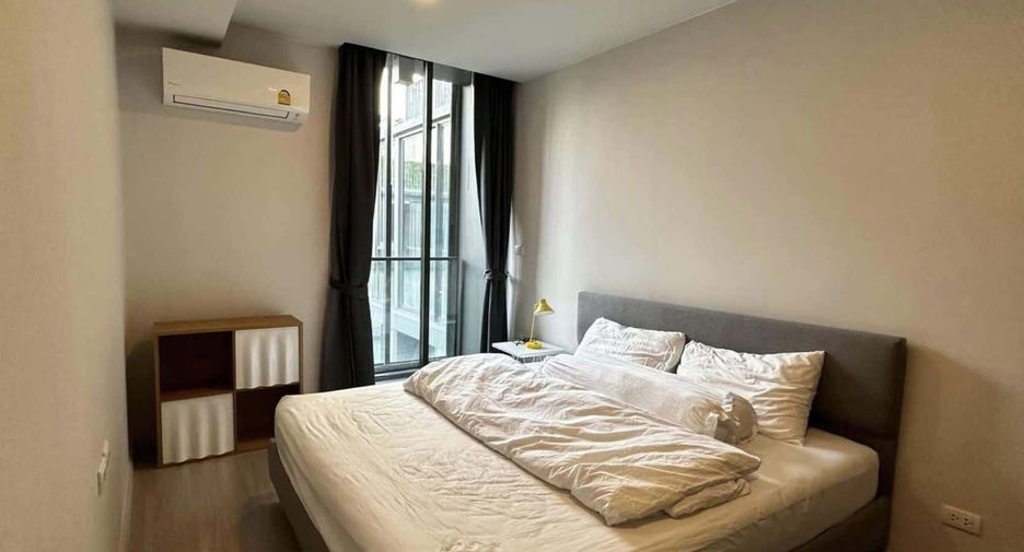 For sale 1 bed condo in Khlong Toei, Bangkok