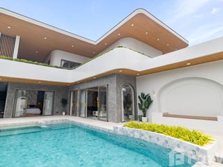 Villa en venta de 4 habitaciones en Thalang, Phuket