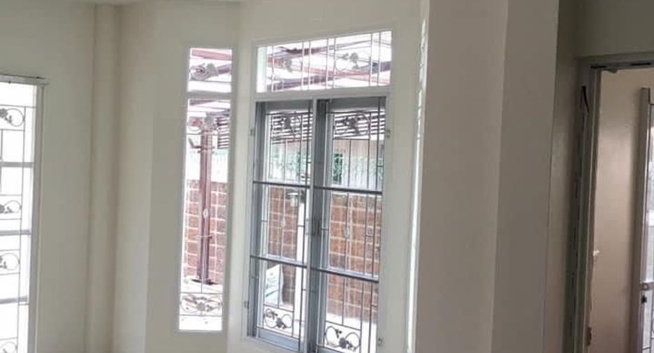 For sale 3 bedrooms house in Min Buri, Bangkok