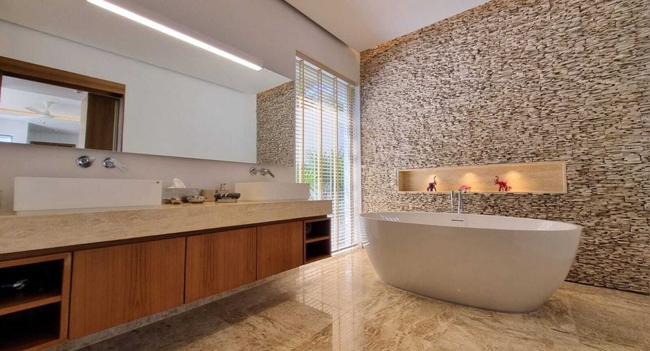 Villa zum Kauf und zur Miete mit 3 Zimmer in Thalang, Phuket