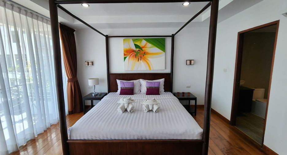 For sale 3 bedrooms apartment in Mueang Phuket, Phuket
