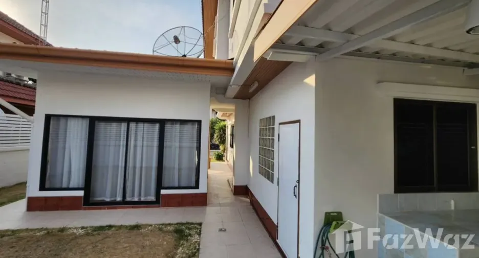 For sale 4 bedrooms house in Mueang Chon Buri, Chonburi