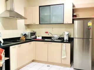 For sale 3 bedrooms condo in Yan Nawa, Bangkok