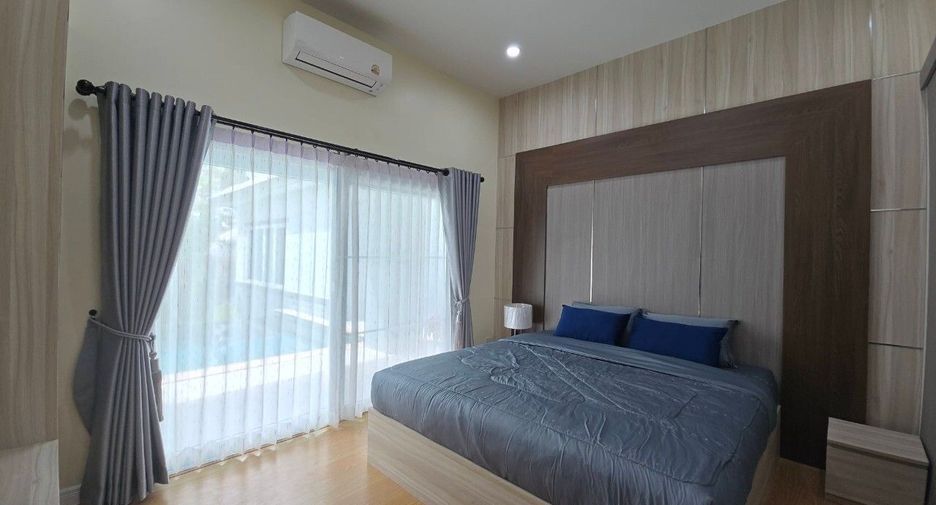 出租 4 卧室 别墅 在 Bang Lamung, Chon Buri