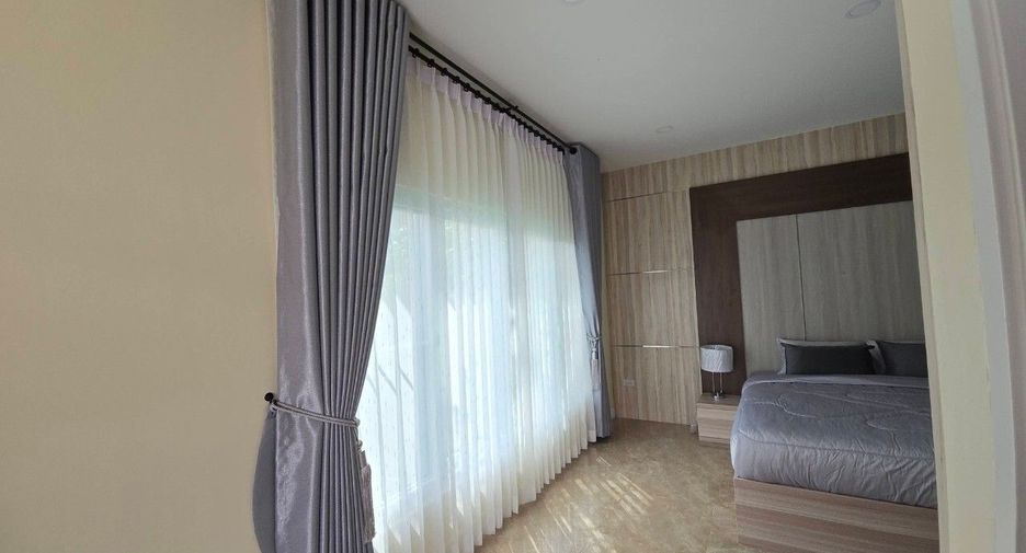 出租 4 卧室 别墅 在 Bang Lamung, Chon Buri