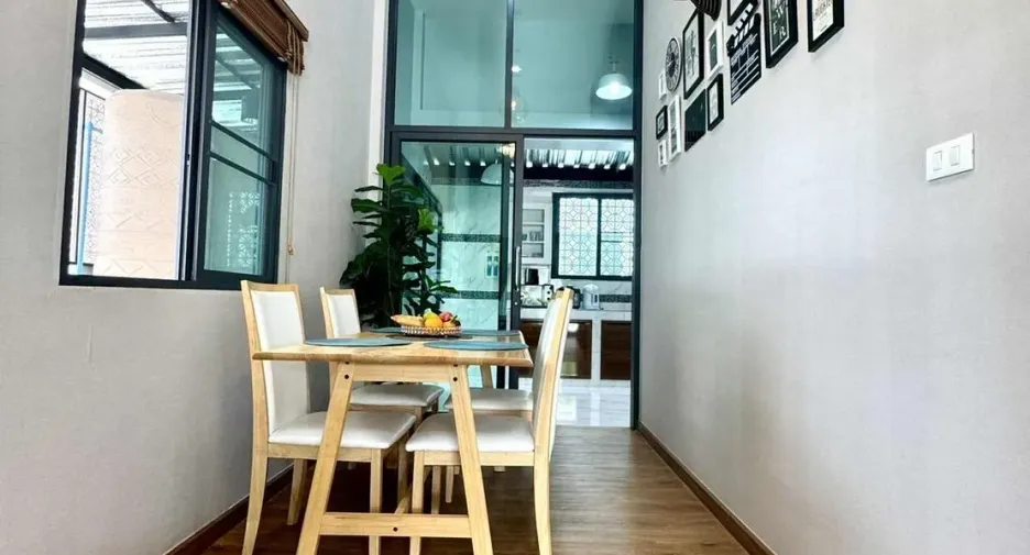 For rent 3 bedrooms house in Mueang Phuket, Phuket