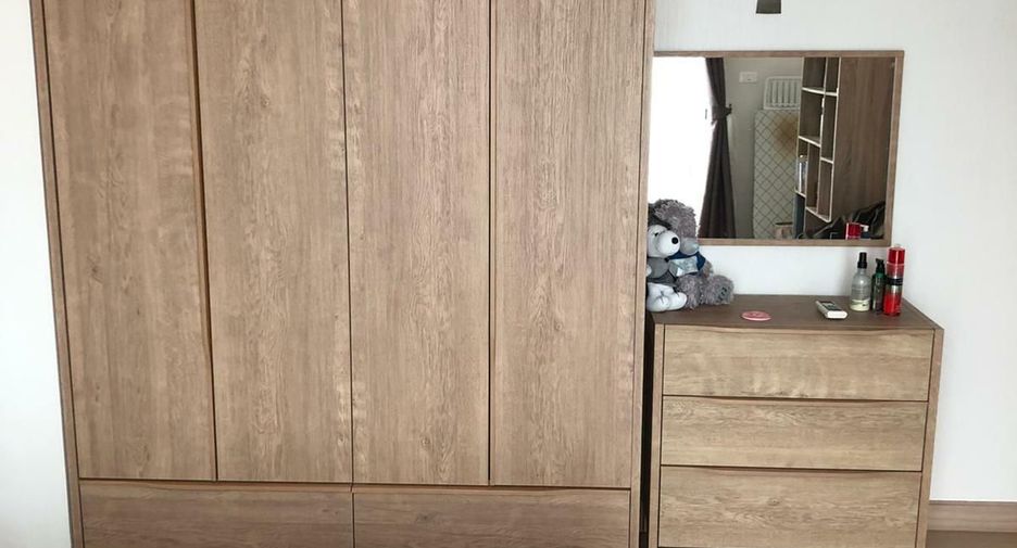 Condo en venta de 2 habitaciones en Yan Nawa, Bangkok