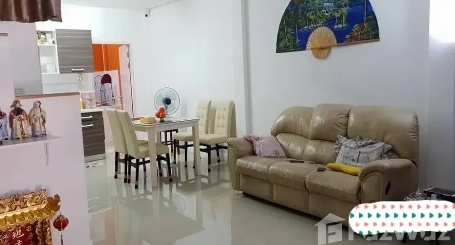 For sale 3 bedrooms townhouse in Mueang Chachoengsao, Chachoengsao