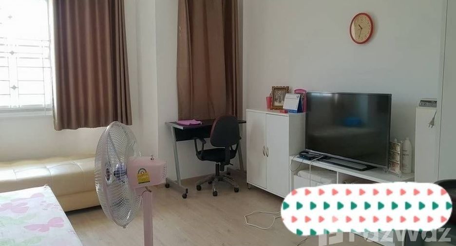 For sale 3 bedrooms townhouse in Mueang Chachoengsao, Chachoengsao