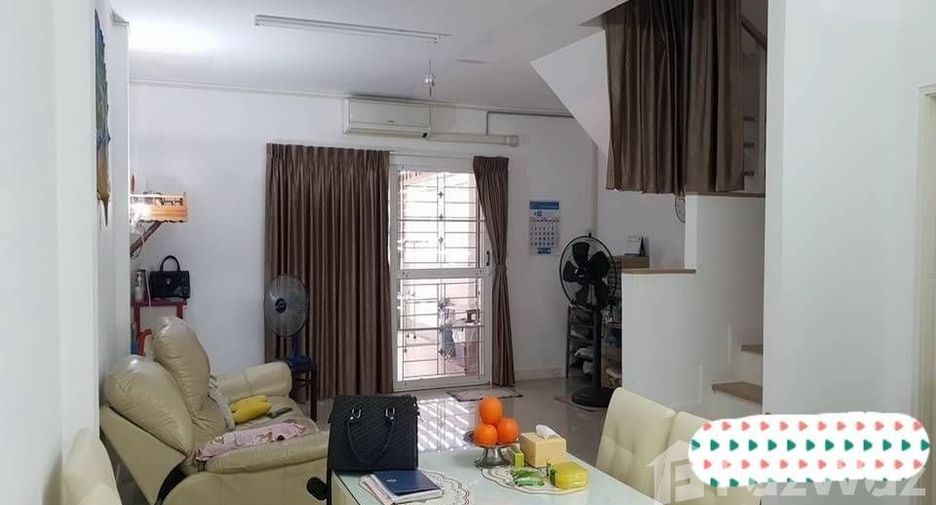 For sale 3 bedrooms townhouse in Mueang Chachoengsao, Chachoengsao