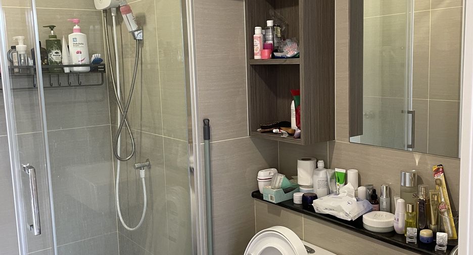 Wohnung zum Kauf mit 1 Zimmer in Phra Khanong, Bangkok