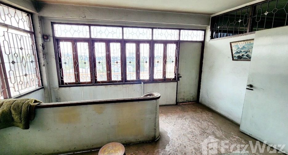 Casa en venta de 12 habitaciones en Mueang Nakhon Ratchasima, Nakhon Ratchasima