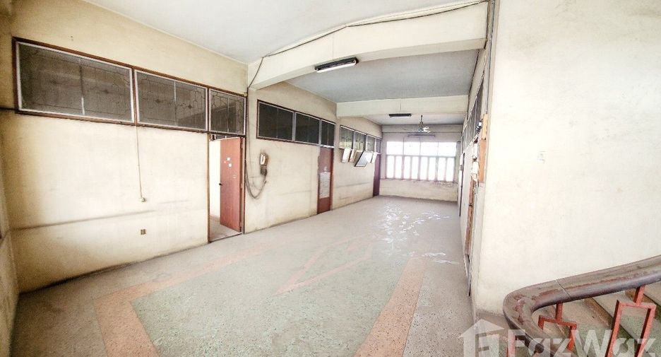Casa en venta de 12 habitaciones en Mueang Nakhon Ratchasima, Nakhon Ratchasima