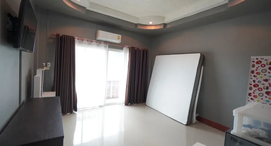 For sale 1 bed townhouse in Phu Phiang, Nan