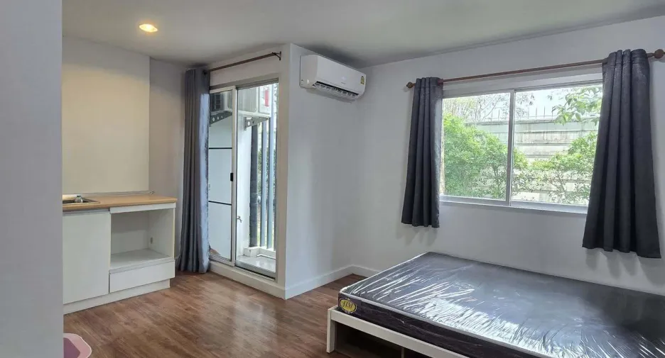 For rent studio condo in Mueang Chachoengsao, Chachoengsao