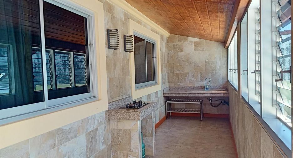 For sale 9 bedrooms retail Space in Thalang, Phuket