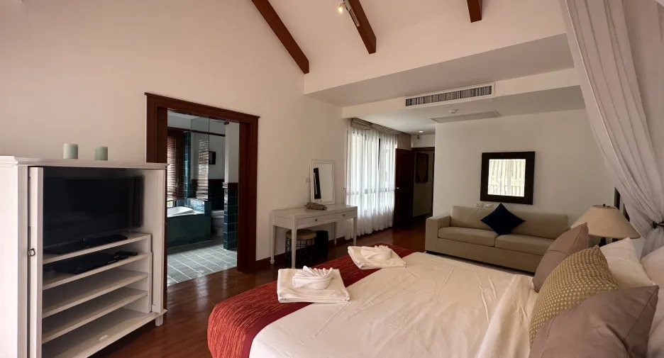 For rent 4 bedrooms villa in Thalang, Phuket