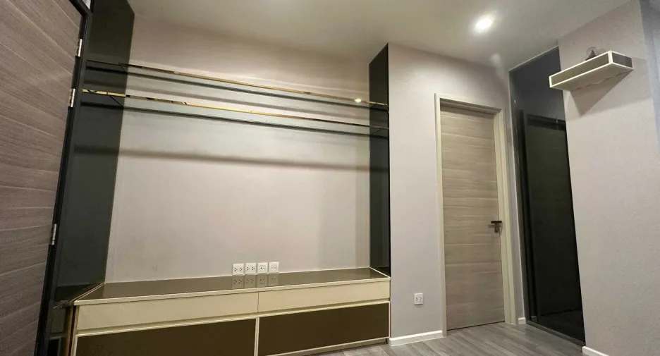 For sale and for rent 1 bed condo in Sathon, Bangkok