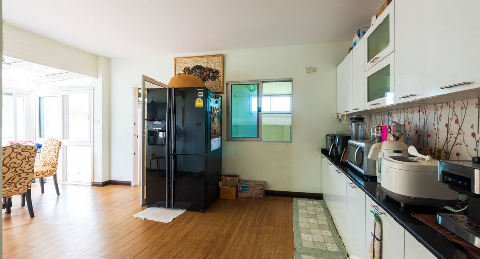 Haus zum Kauf mit 4 Zimmer in Mueang Samut Prakan, Samut Prakan