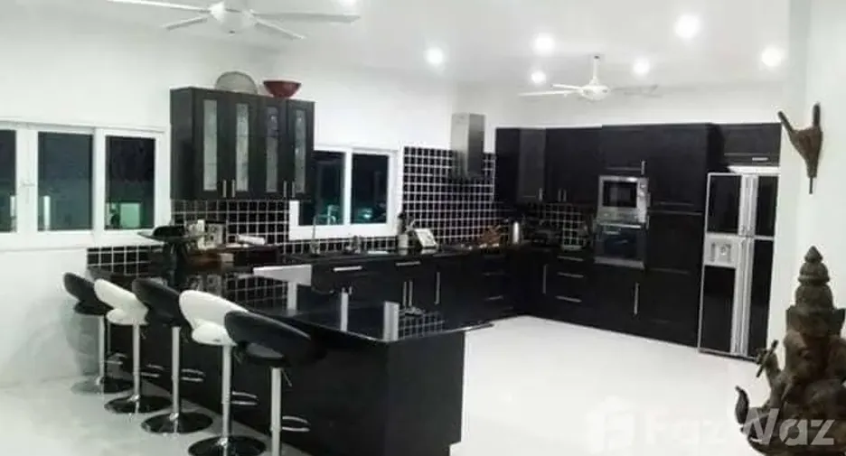 Villa en venta de 5 habitaciones en Tha Sala, Nakhon Si Thammarat