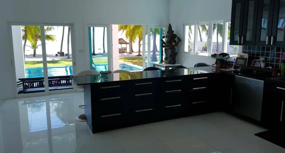 Villa en venta de 5 habitaciones en Tha Sala, Nakhon Si Thammarat
