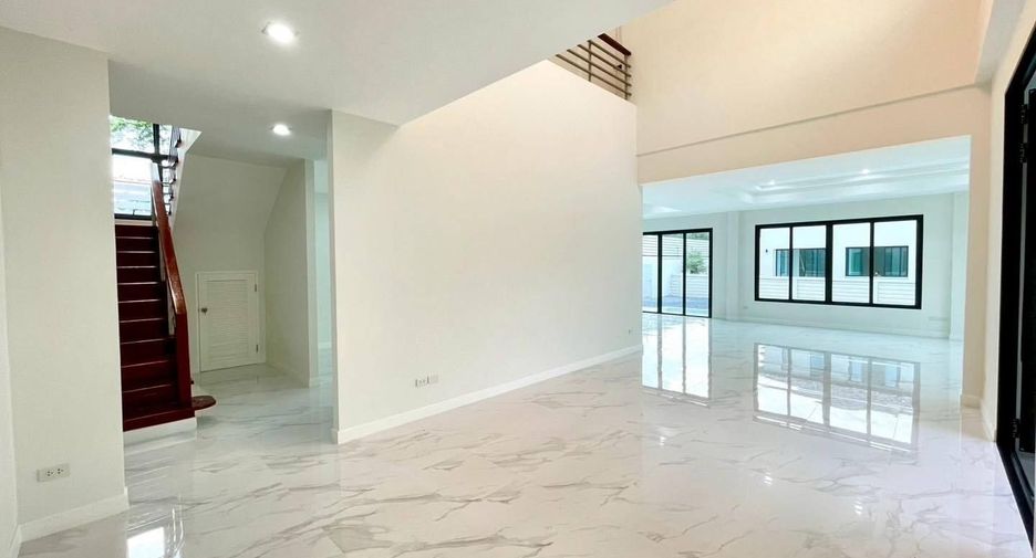 For sale 4 bedrooms house in Mueang Samut Sakhon, Samut Sakhon