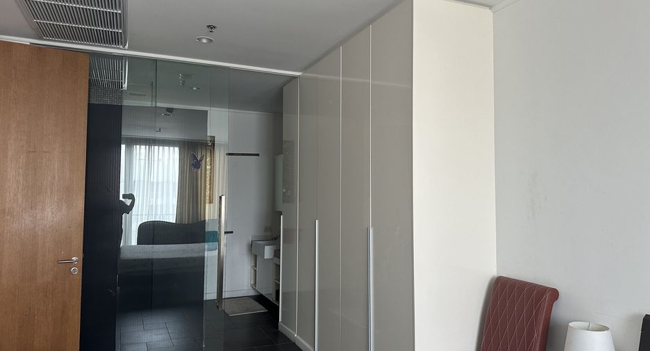 For rent 1 bed condo in Bang Lamung, Chonburi