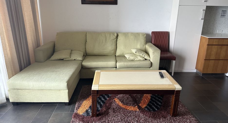 For rent 1 bed condo in Bang Lamung, Chonburi