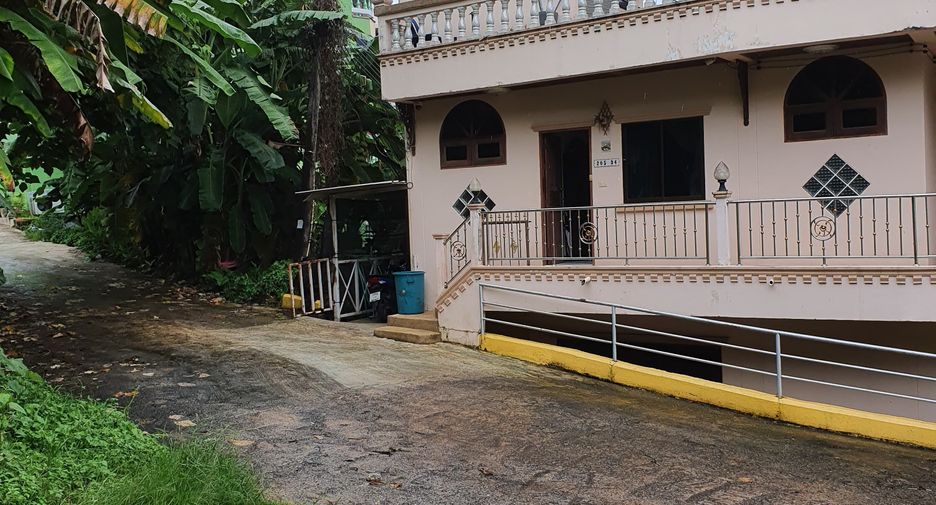 Casa adosada en venta de 3 habitaciones en Kathu, Phuket