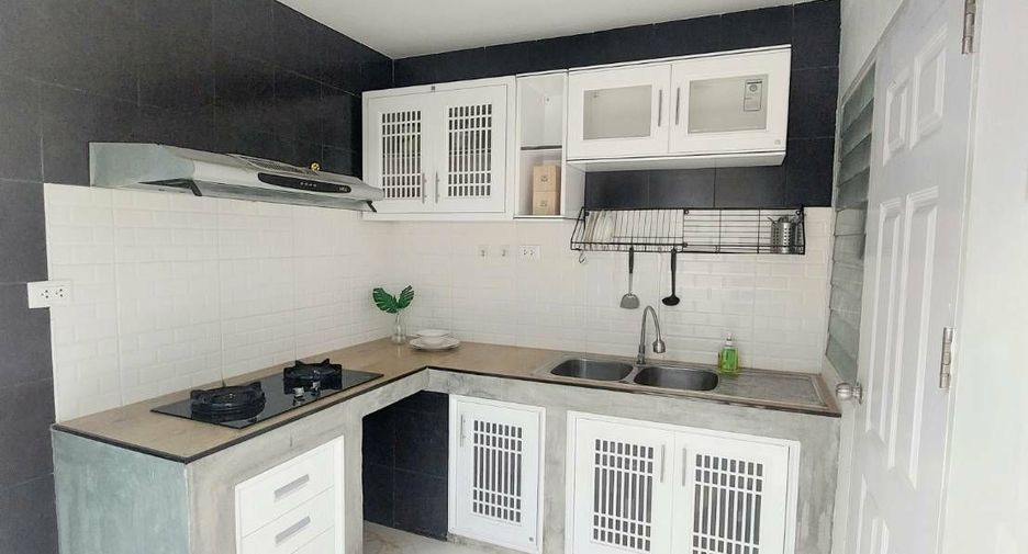 Reihenhaus zum Kauf mit 3 Zimmer in Bang Khen, Bangkok
